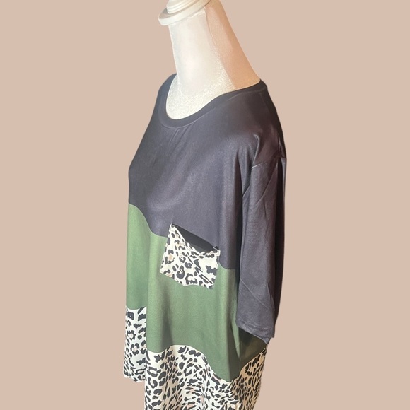 NWT Plus Size Color Block Crew Neck T-Shirt Womens Plus Size Clothing army green - Picture 2 of 6